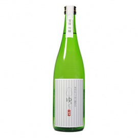 清酒　雪国　吟醸（新）　７２０ｍｌ