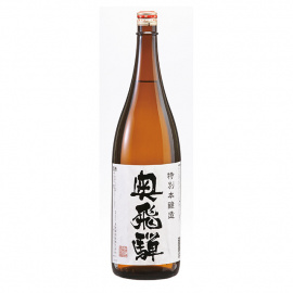 清酒　奥飛騨　新特別本醸造　１．８Ｌ