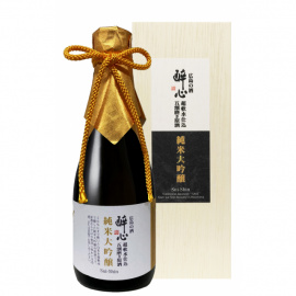 清酒　醉心　純米大吟醸五割磨き原酒　木箱入り　３００ｍｌ 商品詳細ページ