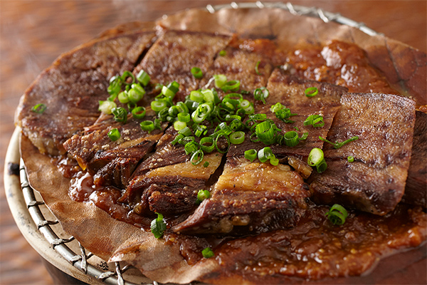 牛タン 朴葉味噌焼き